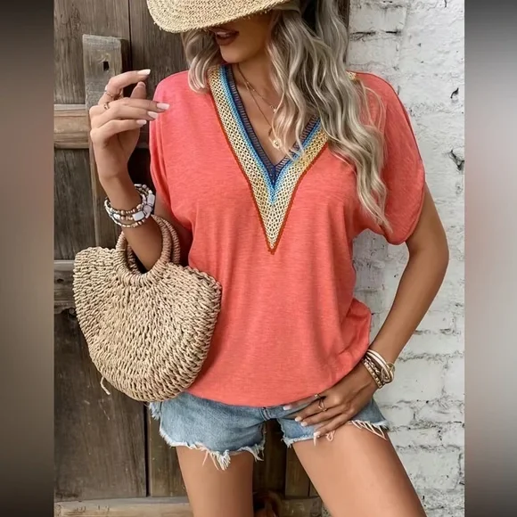 EUC Tan straw/rattan bag. Wear as crossbody or carry with handle. Designer qual - Picture 3 of 7